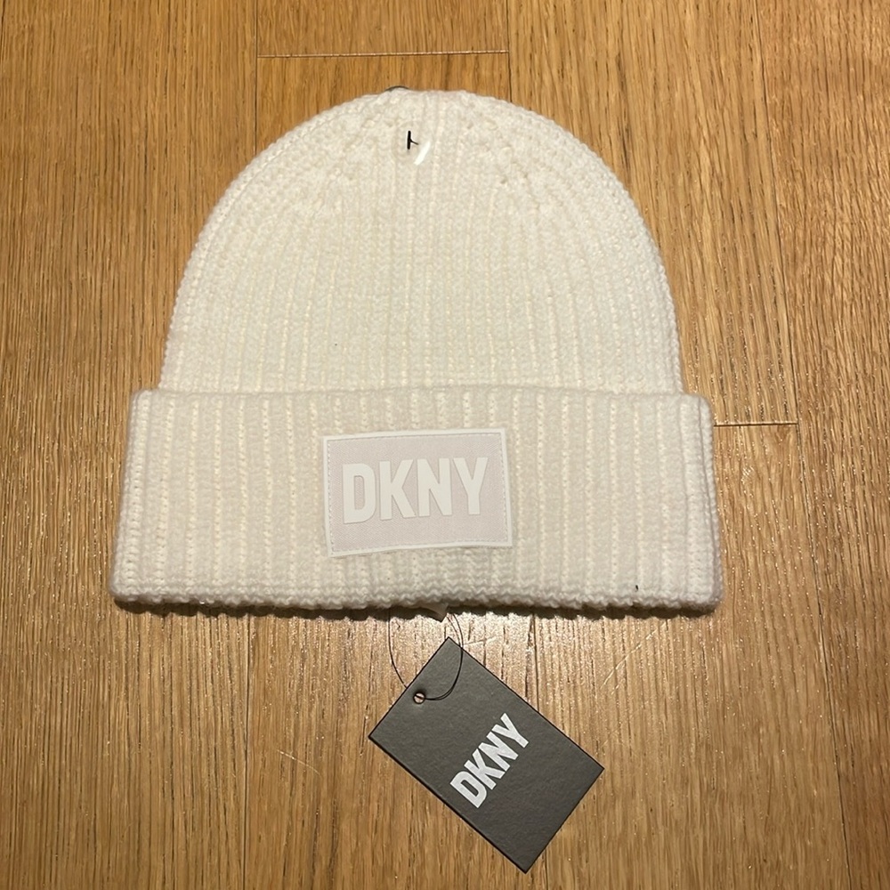 DKNY CREAM COLOR BEANIE